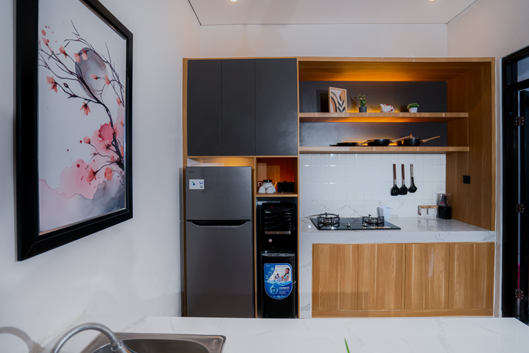 Dining Room 4