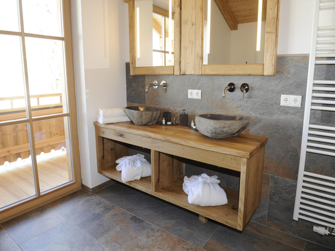 Bathroom 4, Chalet in Wagrain with sauna and swimming pond, Sankt Johann im Pongau