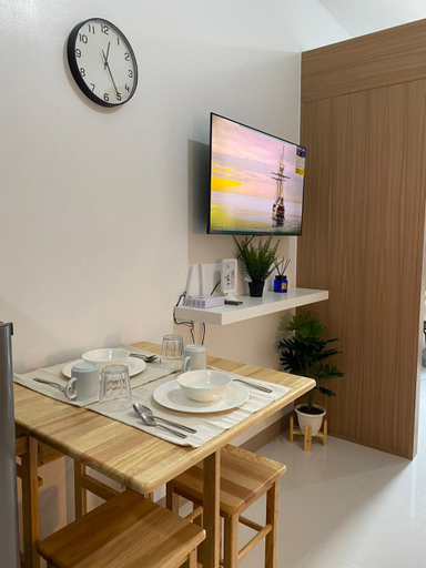 Dining Room 19