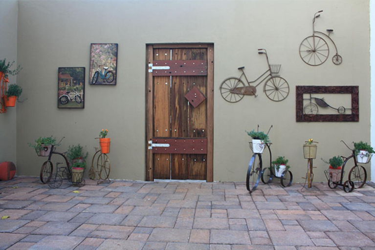Exterior & Views 1, De Stallen Guesthouse, Mangaung