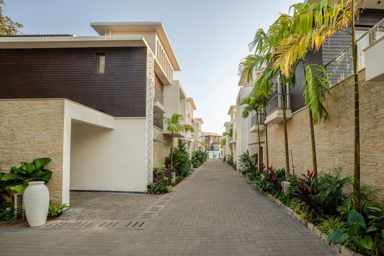 Room 3, Lux 3BR Villa w Private Pool in Anjuna Casa Gola, North Goa