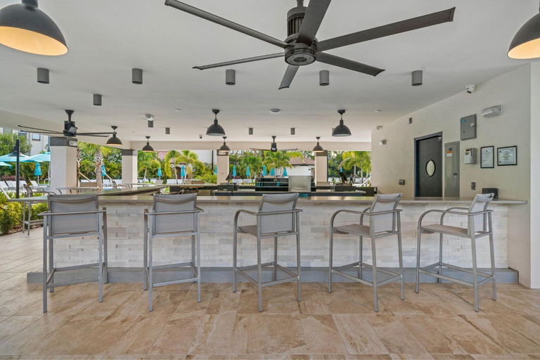 Food & Drinks 5, New And Gorgeous Townhome, Vista Cay - 4008, Orange