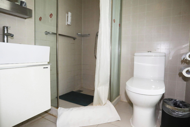 Bathroom 4, Jinjiang Inn Select Beijing Pingguoyuan Subway Station, Beijing