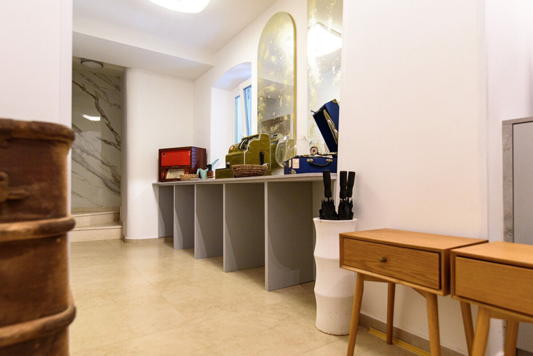 Others 5, LINCUN by DuHomes, Dubrovnik