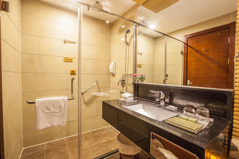 Bathroom 4, Yichang Guobin Bandao Hotel, Yichang