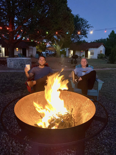 Food & Drinks, Antelope Lodge Alpine, Brewster