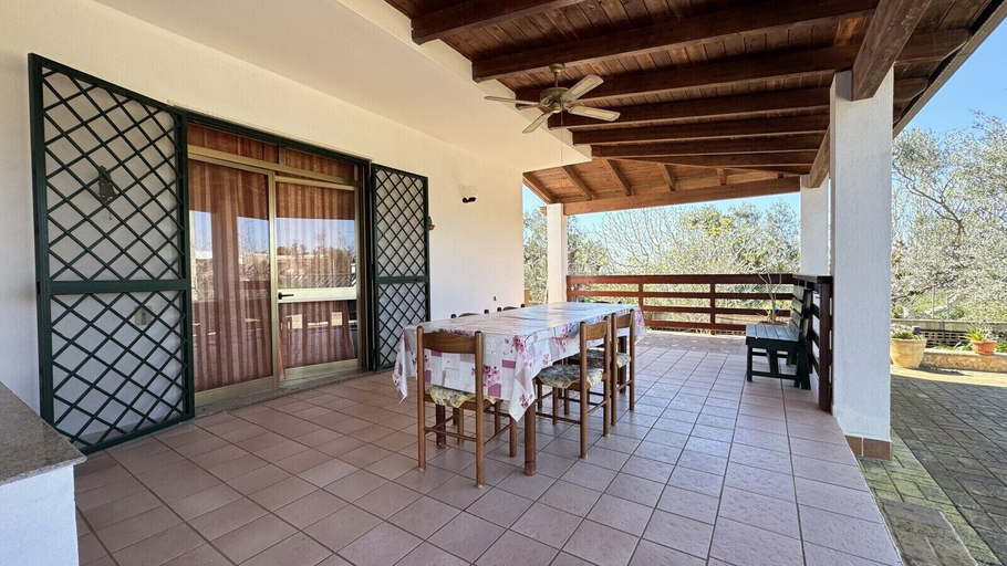 Others 5, Villa Ulivo Sleeps 7 Garden Close to the sea, Lecce