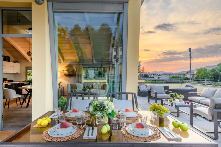 Room 2, Luce Terrace Penthouse, Lucca