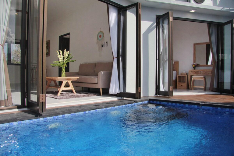 Sport & Beauty 2, Villa Jturi - Enjoy Sunsets at 2BR w/Pool Nusa Dua, Badung