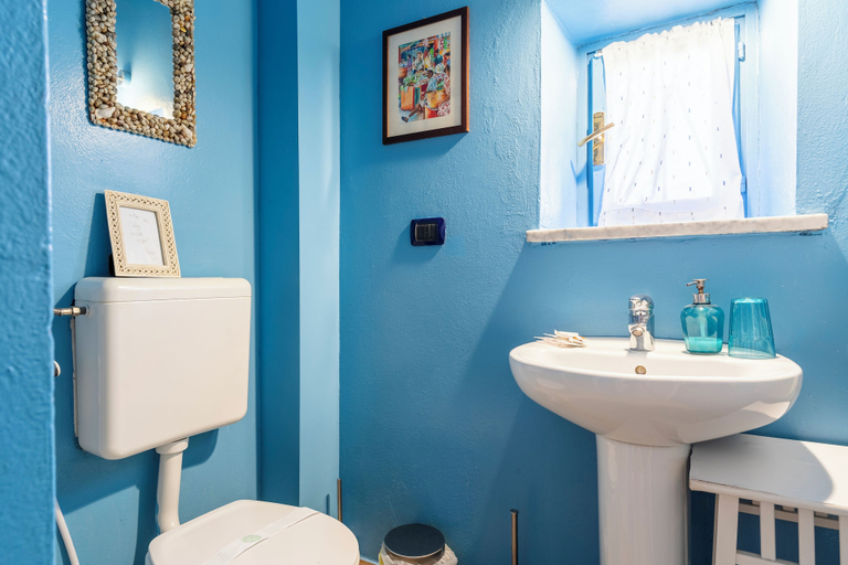 Bathroom 3, Casa Ginevra - 3 Minutes Walk from the Sea, Livorno