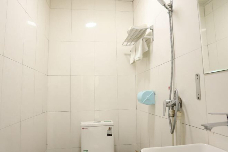 Bathroom 3, Zhengding Yingbin Hotel, Shijiazhuang