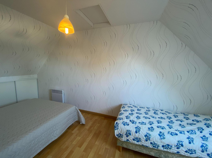 Bedroom 2, Holiday Home in Normandy near Sandy Beach, Manche