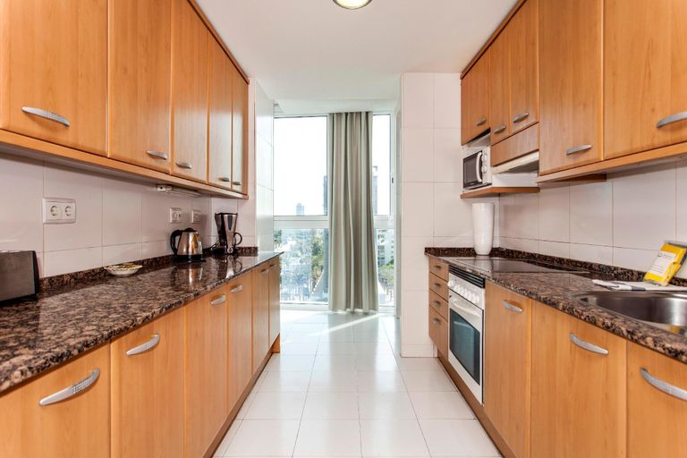 Others 4, 1410 - Front Beach Apartment, Barcelona