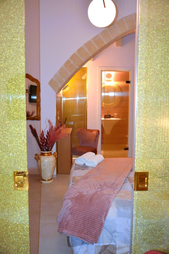 Bedroom 2, LOVELY & CHIC Rooms nei Sassi, Matera