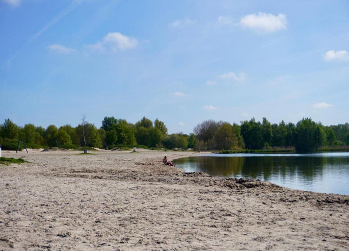 View from property 3, Holiday Home by Zuidlaardermeer With Jetty, Hoogezand-Sappemeer
