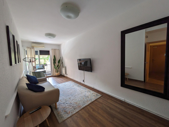 Public Area 3, Hostal Alogar, Barcelona