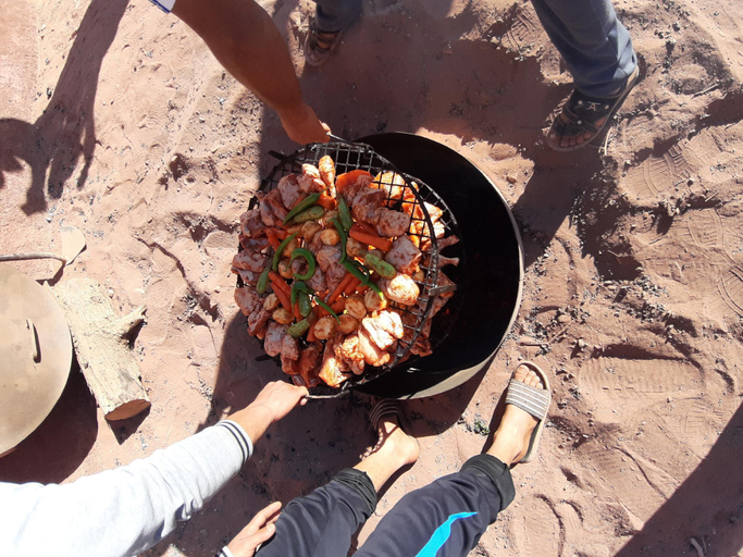 Food & Drinks 5, Wadi Rum pyramid camp , Quaira