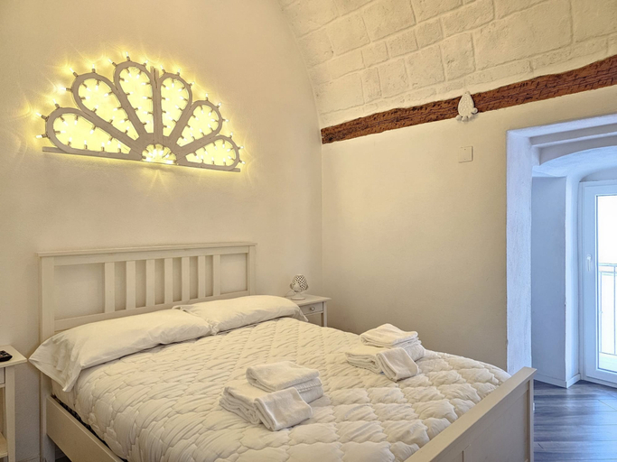 Room 4, Fanali in Monopoli With 1 Bedrooms and 1 Bathrooms, Bari