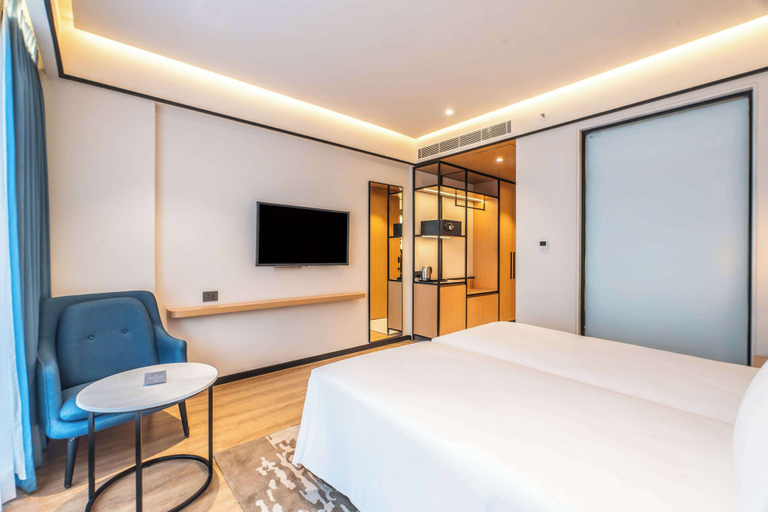 Bedroom 3, Radisson Hotel Prayagraj, Kaushambi