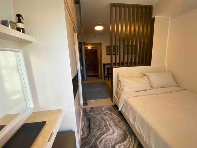 Bedroom 2, Luxury Condo with Pool View at Shell Residences, Pasay City