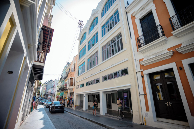 Exterior & Views 2, Hotel Milano