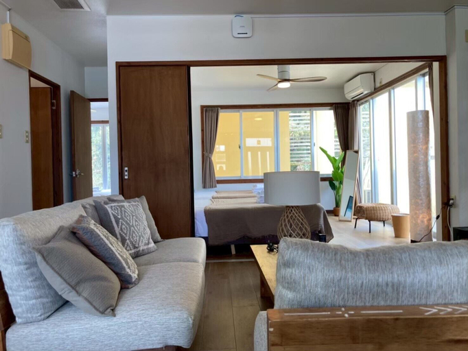 Others 3, Painagama House, Miyakojima