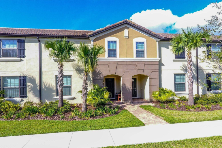 Others 3, Luxurious Vacation Townhome With Private Pool, Osceola