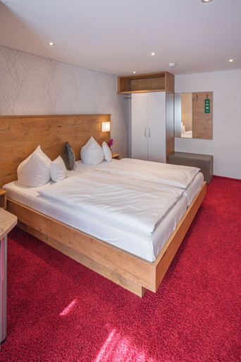 Bedroom 2, DEVA Hotel Renchtalblick, Ortenaukreis