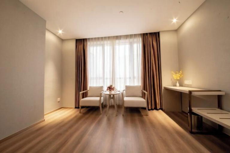 Others 5, Golden Splendid Hotel, Zhanjiang