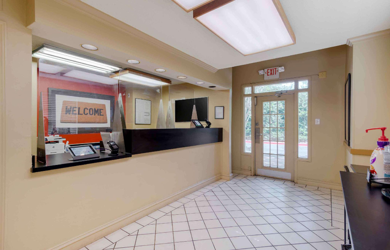 Public Area 2, Extended Stay America Select Suites Atlanta Cumberland Mall, Cobb