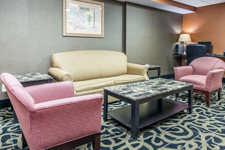 Public Area 3, Quality Inn Defiance, Defiance