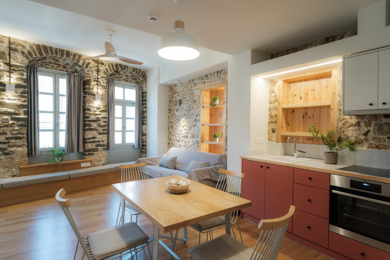 Others 5, Eligia Suites, Epirus