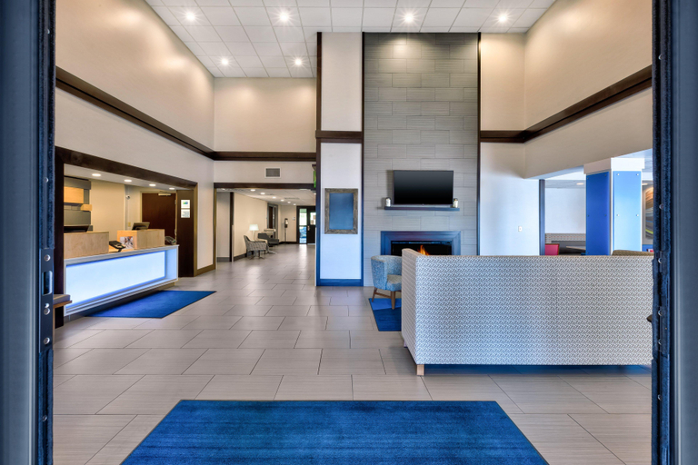 Public Area 5, Holiday Inn Express CHILLICOTHE EAST by IHG, Ross