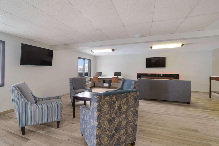 Public Area 3, Econo Lodge Williston, Williams
