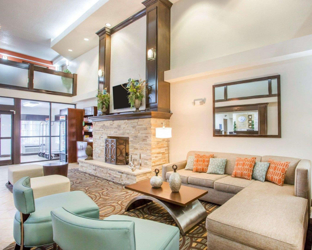 Public Area 3, Comfort Suites, Wilson