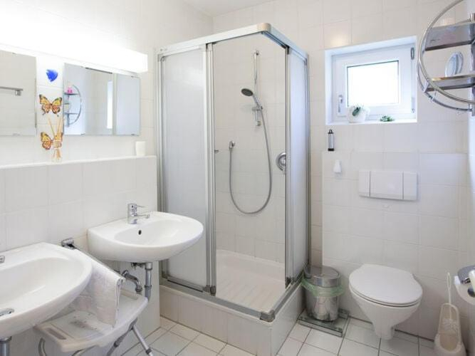 Bathroom 3, Ferienhaus in Falkenstein for 6 Personen, Cham