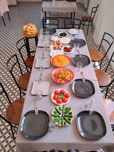 Food & Drinks 5, Rostivan Hotel Ve Hostel, Batumi