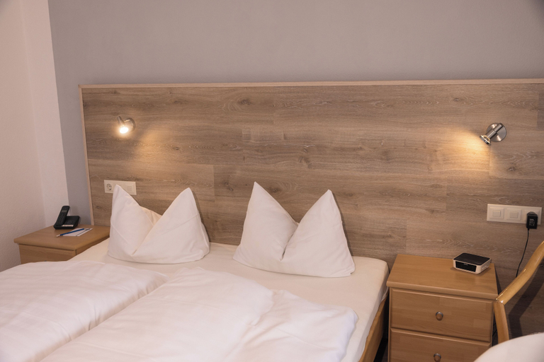 Bedroom 3, Hotel Breitenbacher Hof, Freudenstadt
