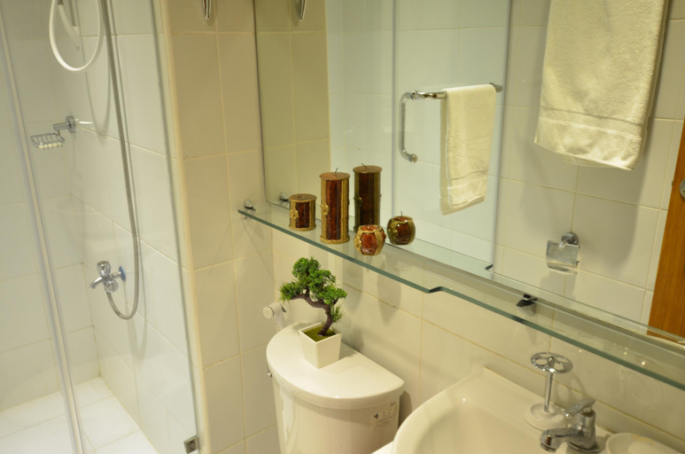 Bathroom 4, A Homey Place Manila, Manila City