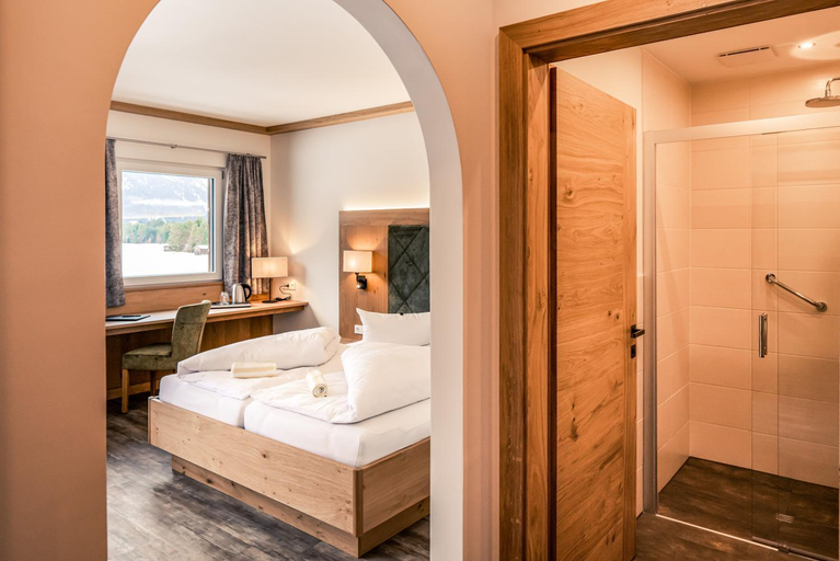 Bedroom 3, Hotel Fohrenhof, Reutte