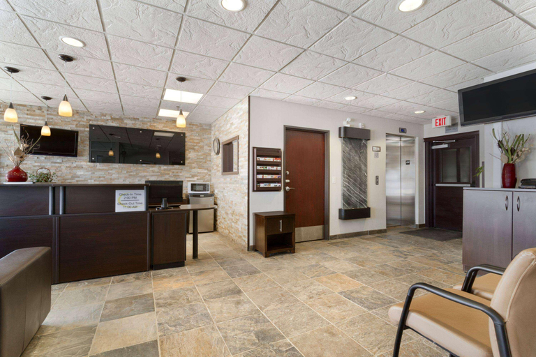 Public Area 2, Super 8 by Wyndham Saskatoon Near Downtown, Division No. 11