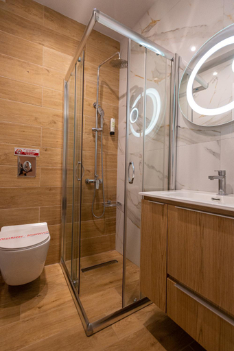 Bathroom 3, Empress Luxury Residences, Thessaly