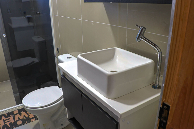 Room 2, Casa Completa com Piscina e Churrasq pet Friendly, Peruíbe
