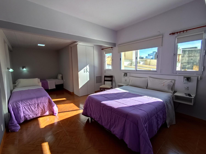 Bedroom 4, Hotel Florida, Concordia