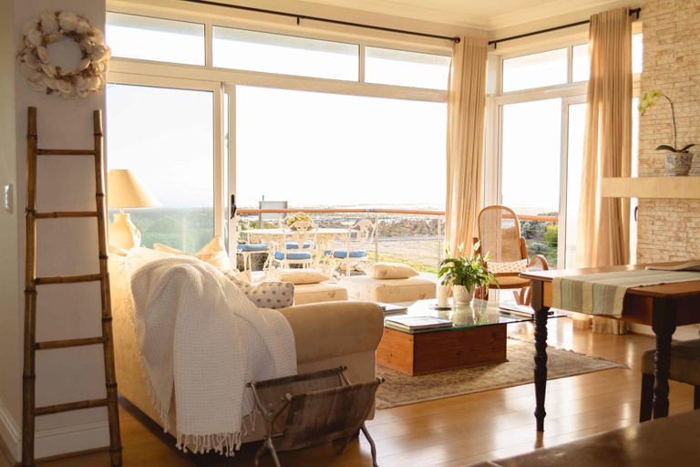 Public Area, 138 Marine Beachfront Guesthouse, Overberg