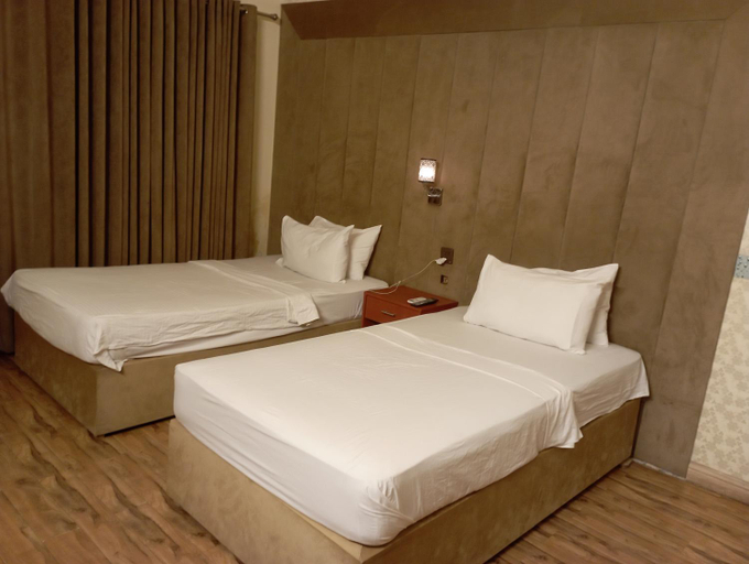 Others 5, R.M Guest House , Lahore