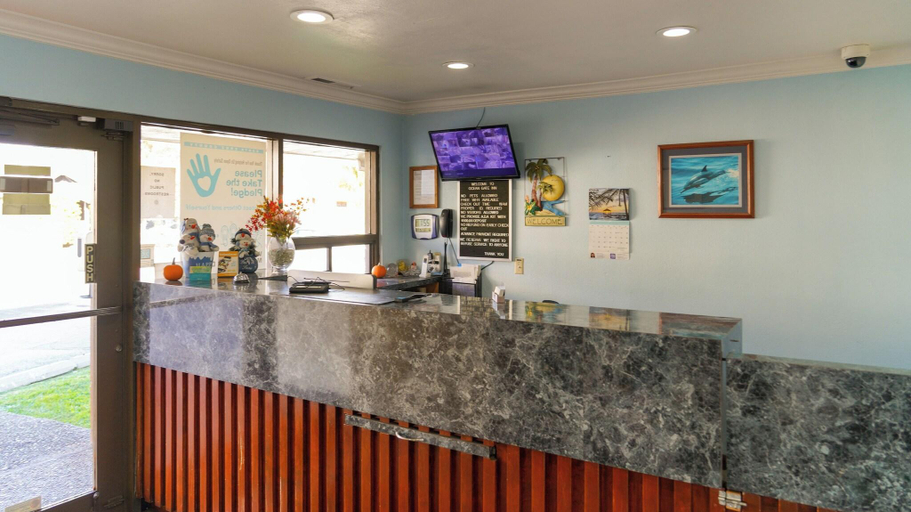 Public Area 3, Ocean Gate Inn, Santa Cruz