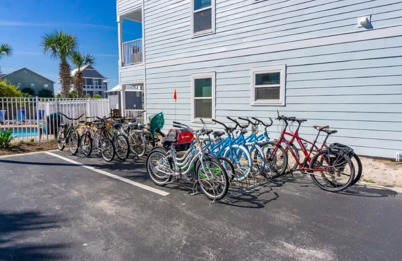 Others 5, Beachside Villas 611, Walton