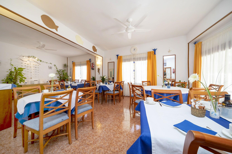 Food & Drinks 5, Manolita, Baleares