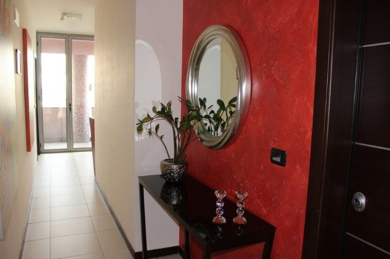 Others 4, B&B Vescovo Rosso, Cosenza